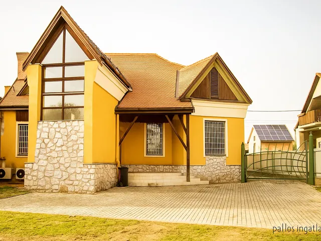 Eladó ház Villány, Baross Gábor 370 nm