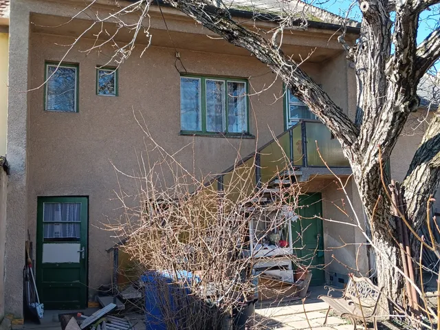 Eladó ház Pécs 82 nm