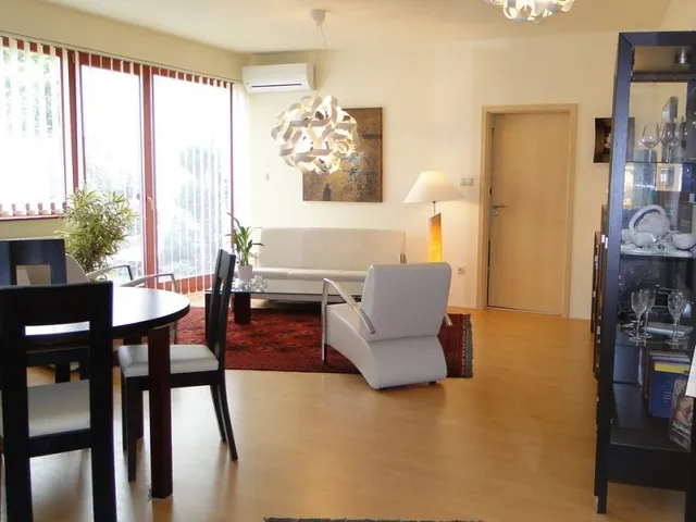 Kiadó lakás Pécs, Belváros, Anna utca 2 57 nm