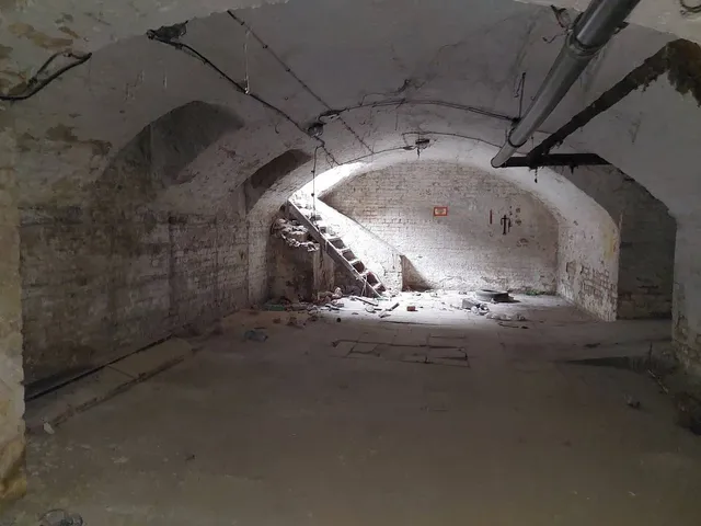 Eladó kereskedelmi és ipari ingatlan Budapest VIII. kerület 128 nm