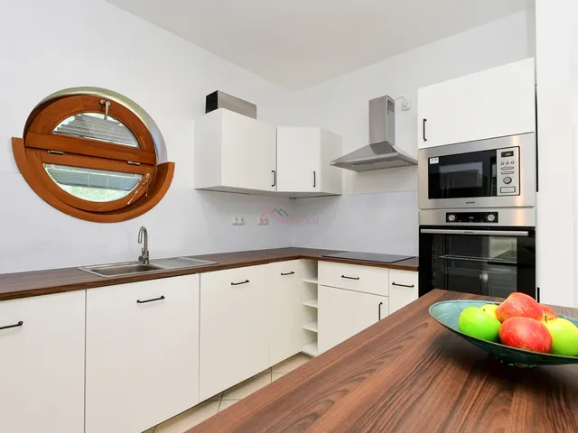 Kiadó lakás Budapest II. kerület, Hárshegy, Hárshegyi út 195 nm