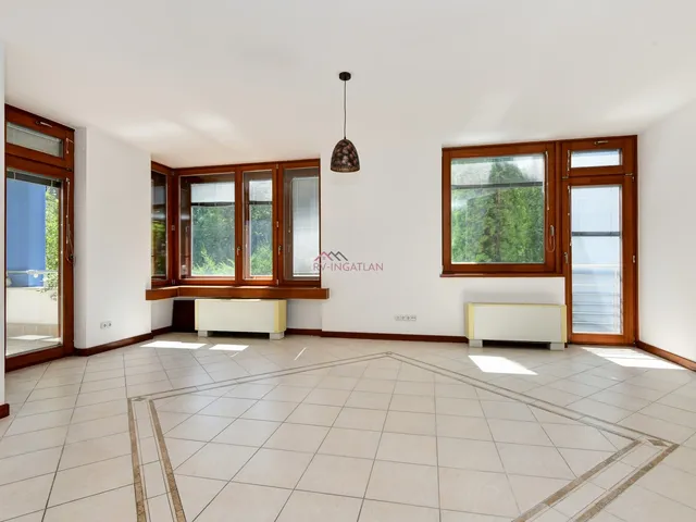 Kiadó lakás Budapest II. kerület, Hárshegy, Hárshegyi út 195 nm