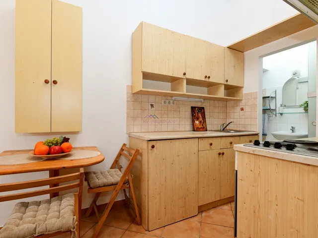 Kiadó lakás Budapest VII. kerület, Dózsa György út 32 nm
