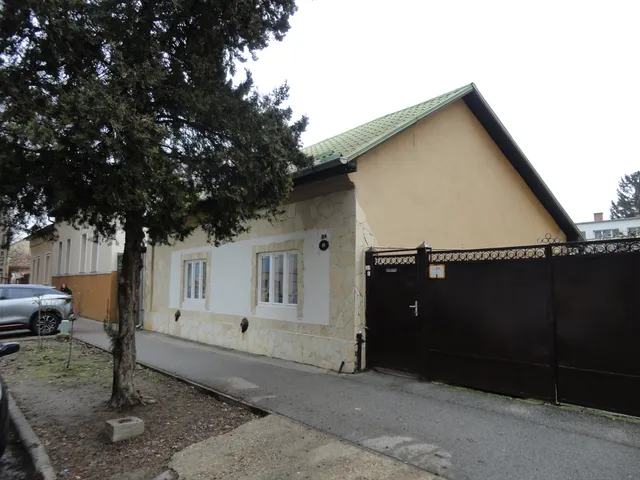 Eladó ház Nyíregyháza, Érkert 80 nm