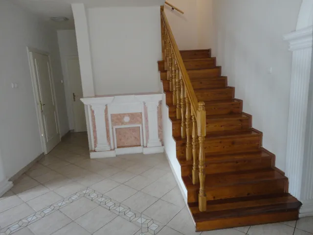 Eladó ház Nyíregyháza, Sóstóhegy 251 nm