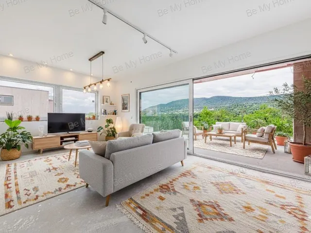 Eladó ház Budapest III. kerület, Ürömhegy 150 nm