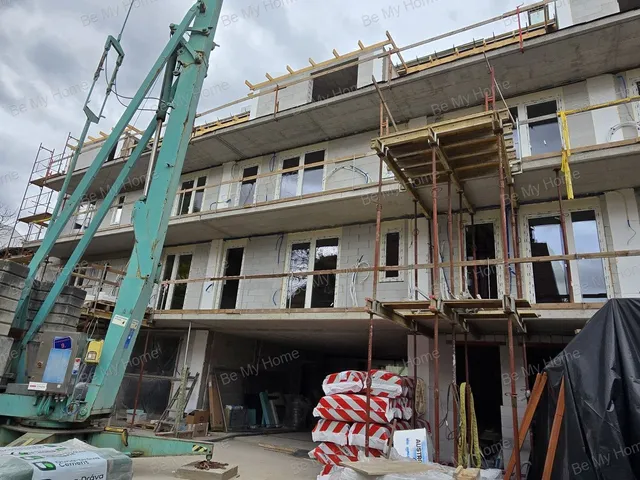 Eladó lakás Budapest III. kerület 71 nm