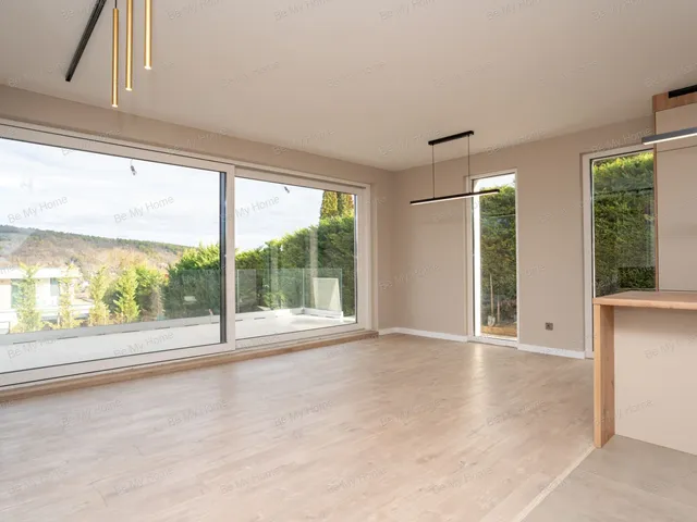 Eladó ház Budapest III. kerület, Aranyhegy 138 nm