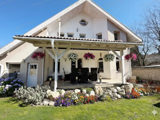 Eladó ház Tata, Kertváros 196 nm