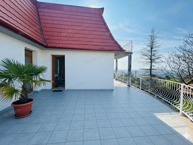 Eladó ház Szentendre, Pismány 200 nm