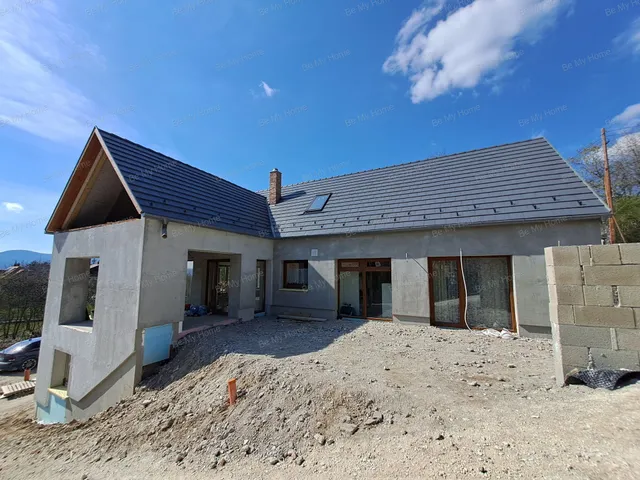 Eladó ház Szentendre, Pismány 170 nm