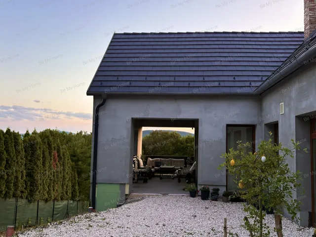 Eladó ház Szentendre, Pismány 170 nm