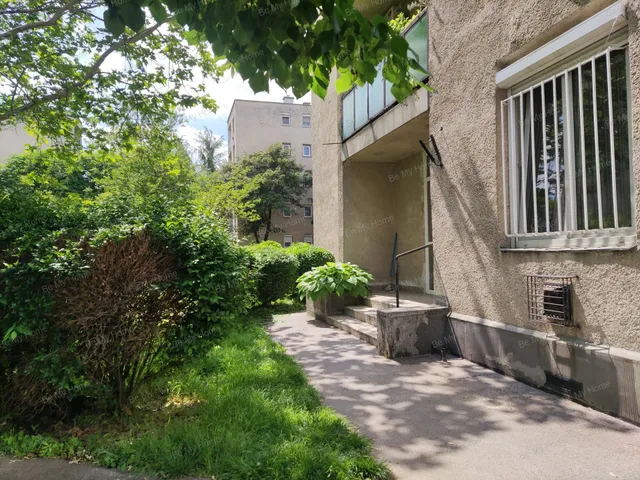 Eladó lakás Budapest XV. kerület, Rákospalota 27 nm
