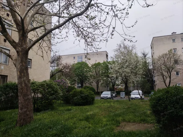 Eladó lakás Budapest XV. kerület, Rákospalota 27 nm
