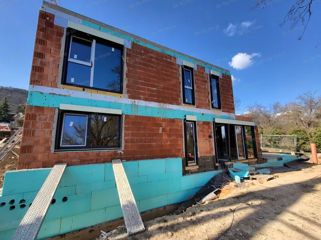 Eladó ház Budapest III. kerület, Táborhegy 100 nm