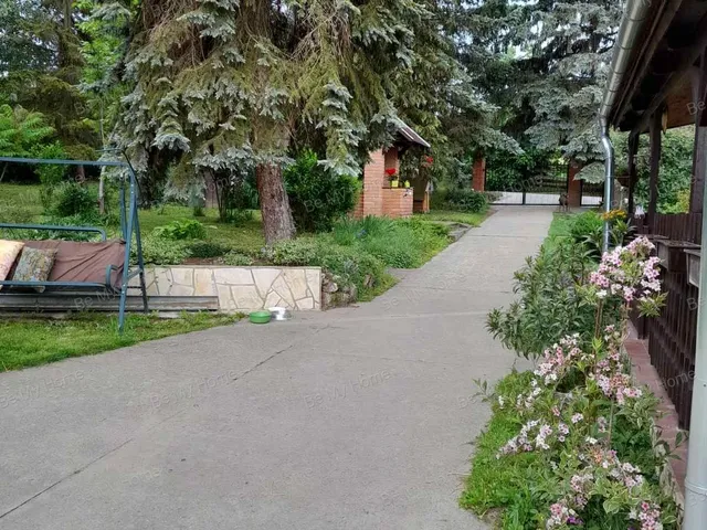 Eladó ház Bonnya 110 nm
