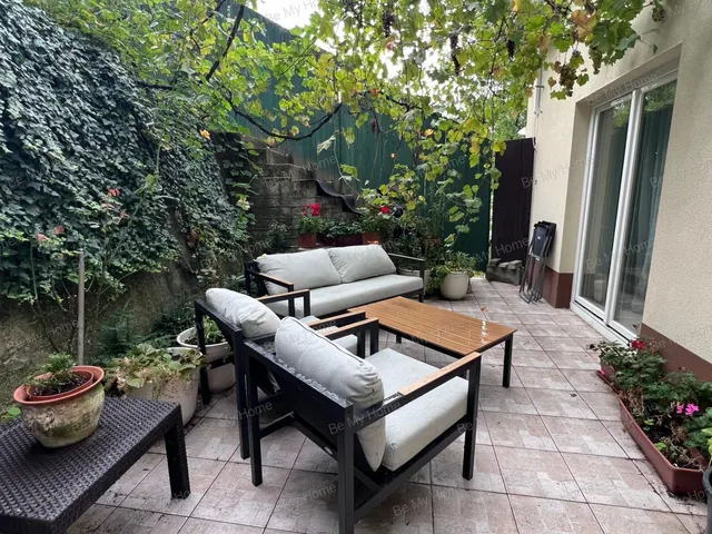 Eladó ház Budaörs, Budaörsi Kamaraerdő 248 nm