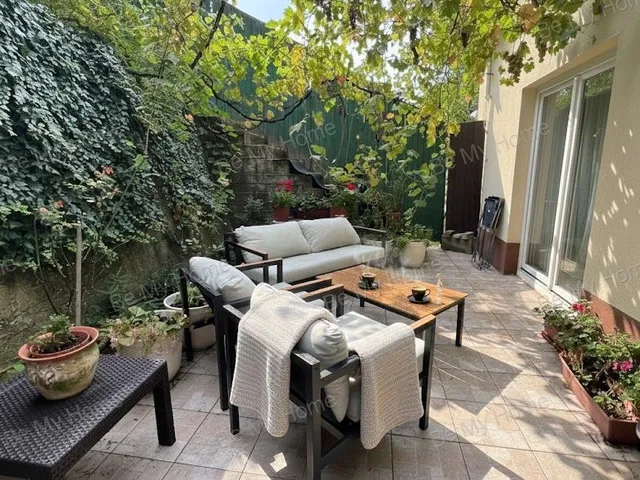 Eladó lakás Budaörs, Budaörsi Kamaraerdő 248 nm