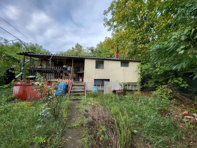 Eladó ház Budapest III. kerület, Csúcshegy 57 nm