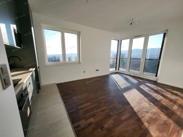 Eladó lakás Budapest III. kerület 72 nm