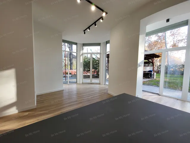 Eladó lakás Budapest III. kerület, Rómaifürdő 160 nm