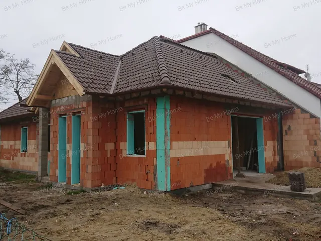 Eladó ház Budapest XVI. kerület, Rákosszentmihály 121 nm