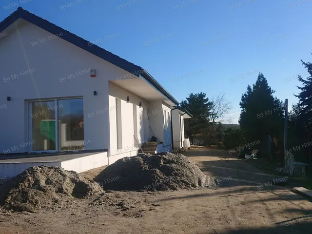 Eladó ház Erdőkertes 80 nm