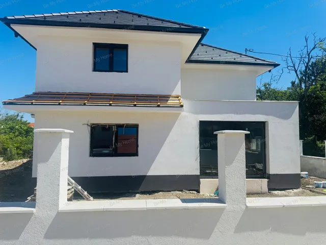 Eladó ház Pomáz 140 nm