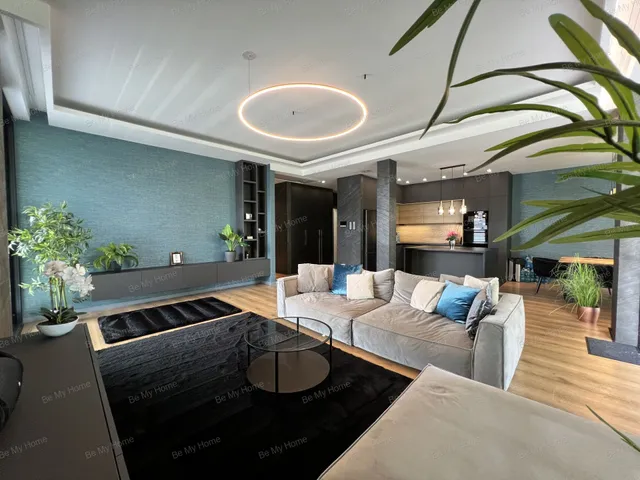 Eladó lakás Budapest III. kerület 130 nm