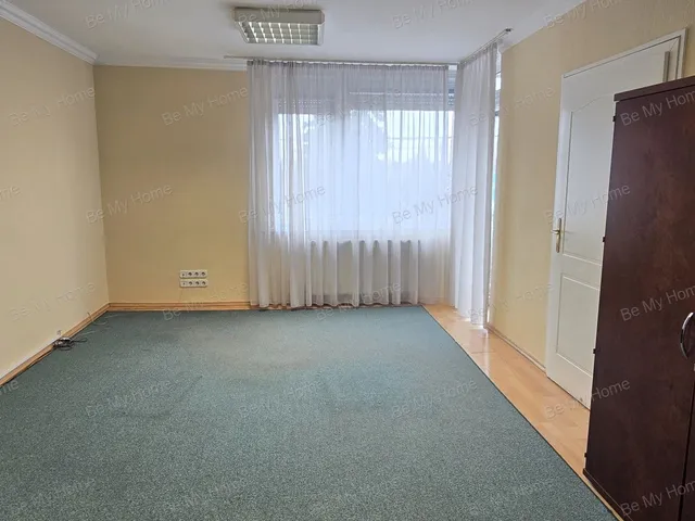 Eladó lakás Budapest III. kerület 73 nm