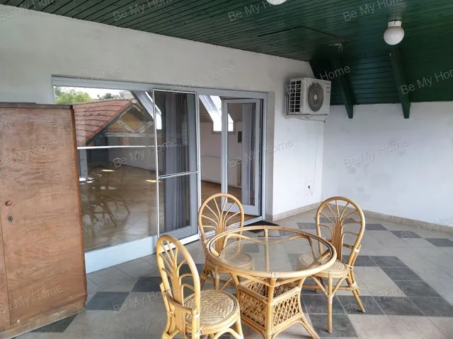 Kiadó lakás Budapest III. kerület, Csillaghegy 185 nm