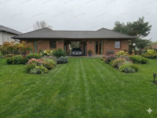 Eladó ház Erdőkertes, Háromház 116 nm