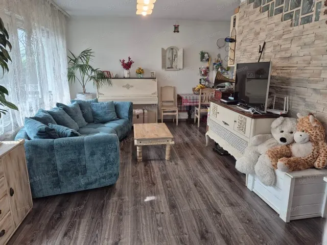 Eladó lakás Budapest II. kerület, Kurucles 67 nm