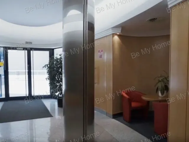 Kiadó kereskedelmi és ipari ingatlan Budapest II. kerület, Rózsadomb 128 nm