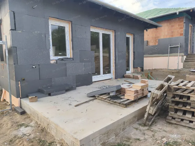 Eladó ház Őrbottyán 93 nm