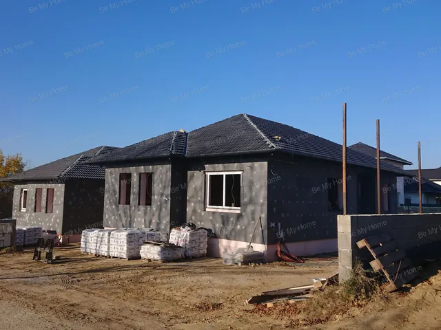 Eladó ház Őrbottyán 102 nm