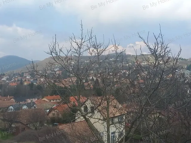 Eladó ház Pomáz 166 nm