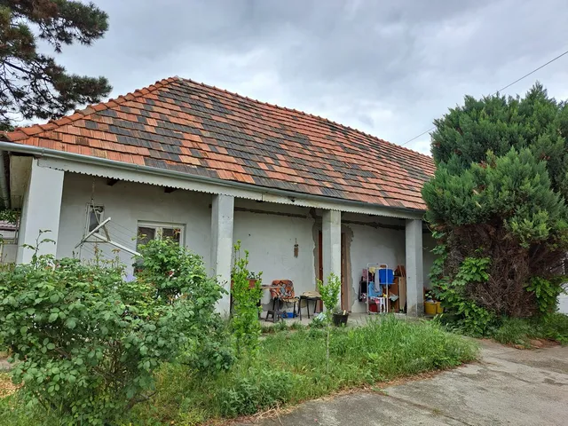 Eladó ház Pilis, Szegfű utca 73 nm