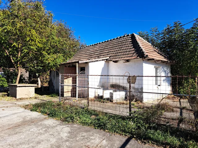 Eladó ház Pilis, Szegfű utca 73 nm