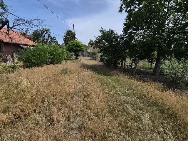 Eladó telek Pilis, Lehel utca 7441 nm