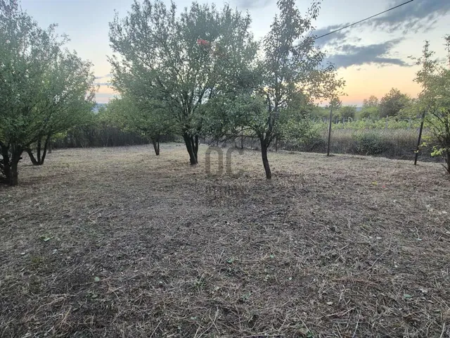 Eladó telek Vál 900 nm