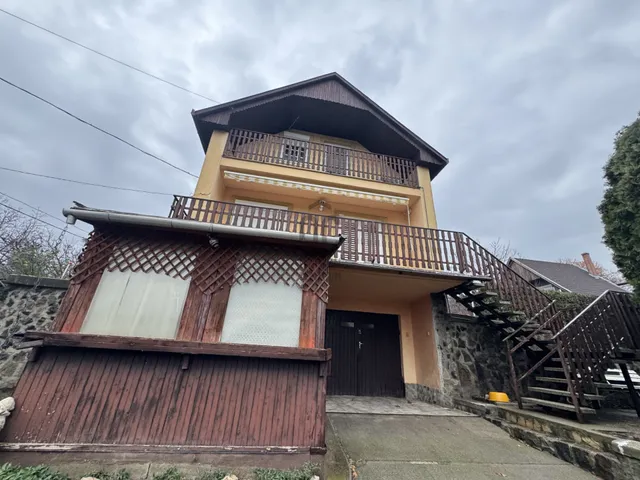 Eladó ház Százhalombatta, Óváros 90 nm