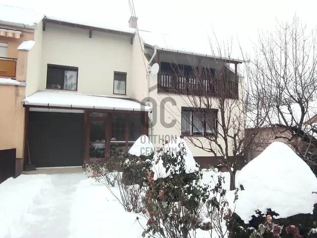 Eladó ház Százhalombatta 140 nm