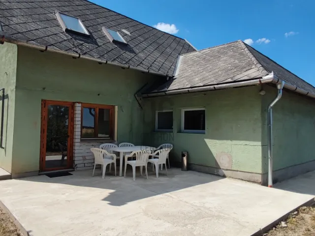 Kiadó ház Iváncsa 140 nm