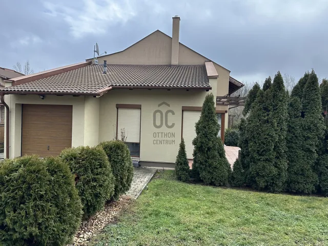 Eladó ház Százhalombatta, Óváros 148 nm