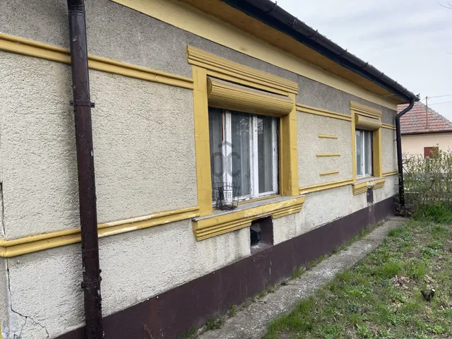 Eladó ház Iváncsa 72 nm