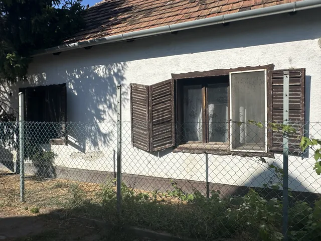 Eladó ház Százhalombatta, Óváros 94 nm