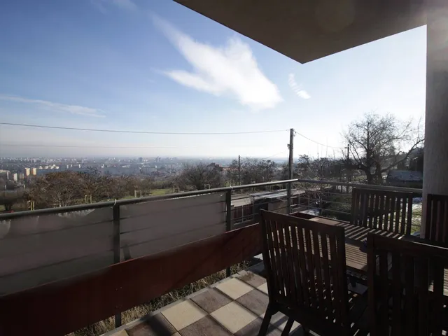 Kiadó lakás Budapest III. kerület, Remetehegy 90 nm