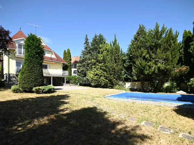 Eladó ház Budapest II. kerület 1145 nm