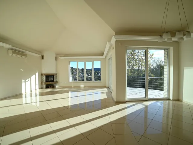 Kiadó ház Budapest II. kerület 265 nm